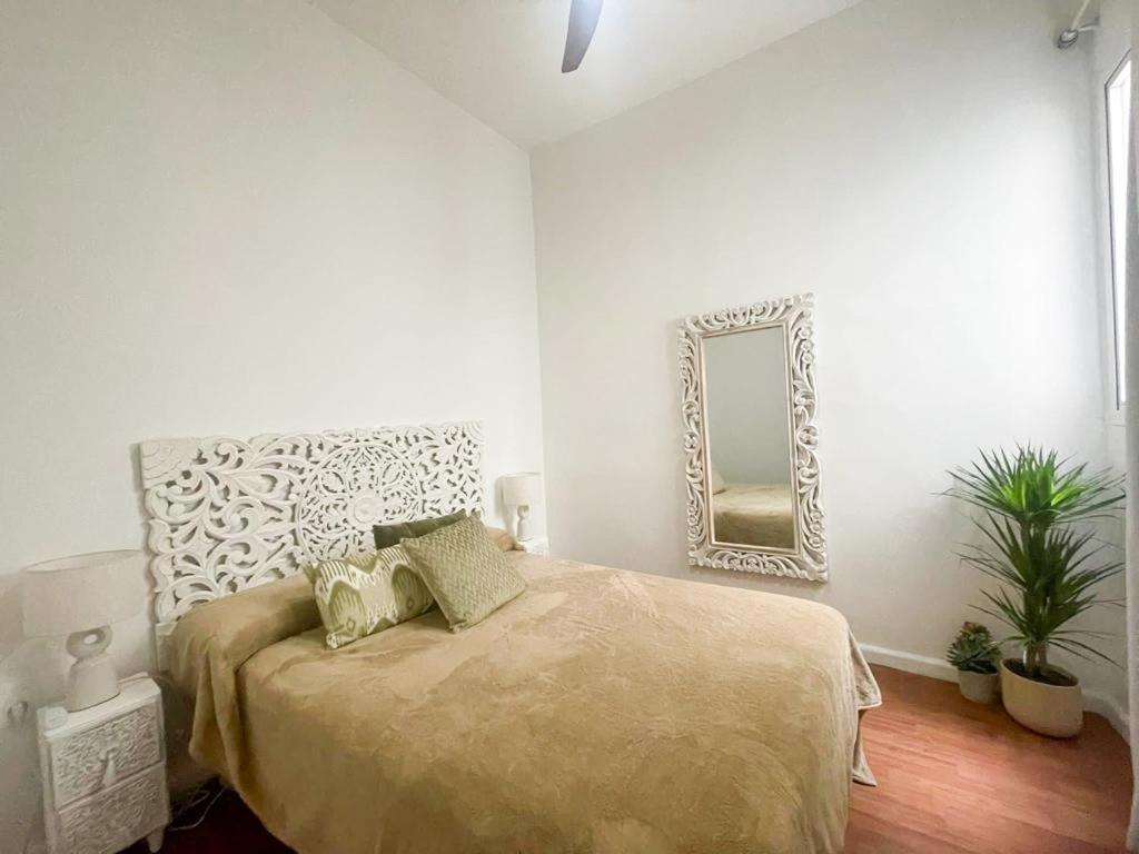 Apartamentos Malaga Centro Exterior photo